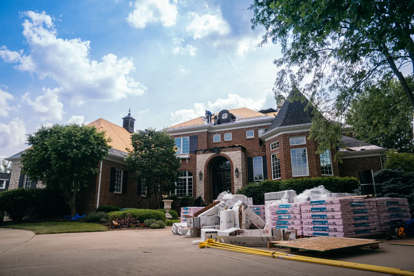 Commercial roof inspection documented in Hartsville